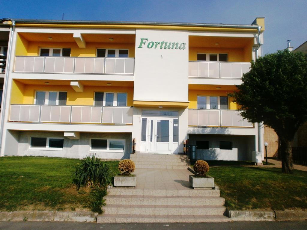 Penzion Fortuna Dudince Exterior photo